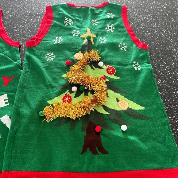 Set of 2 Ugly Christmas Vests - Picture 4 of 4